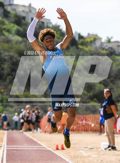 Thumbnail 3 in Elmer Runge Invitational photogallery.