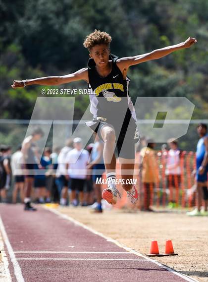 Thumbnail 2 in Elmer Runge Invitational photogallery.