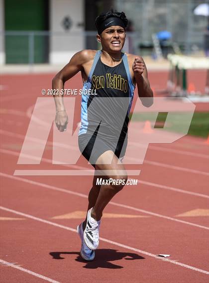 Thumbnail 2 in Elmer Runge Invitational photogallery.