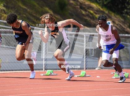 Thumbnail 2 in Elmer Runge Invitational photogallery.