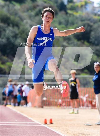 Thumbnail 1 in Elmer Runge Invitational photogallery.