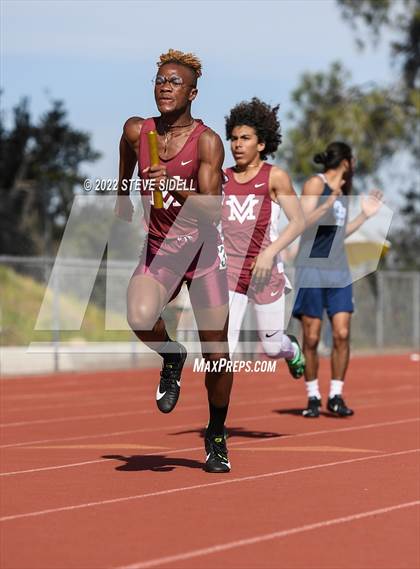 Thumbnail 1 in Elmer Runge Invitational photogallery.