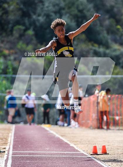 Thumbnail 2 in Elmer Runge Invitational photogallery.