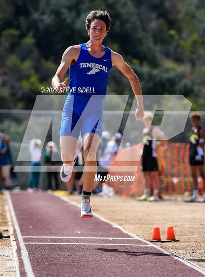 Thumbnail 3 in Elmer Runge Invitational photogallery.
