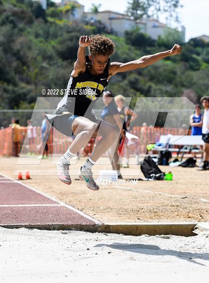 Thumbnail 2 in Elmer Runge Invitational photogallery.