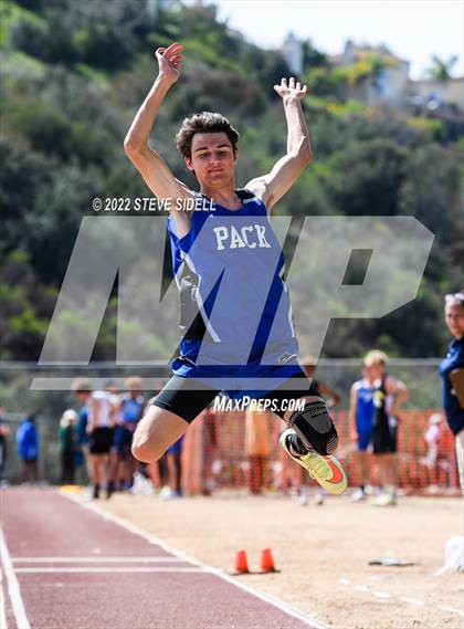 Thumbnail 2 in Elmer Runge Invitational photogallery.