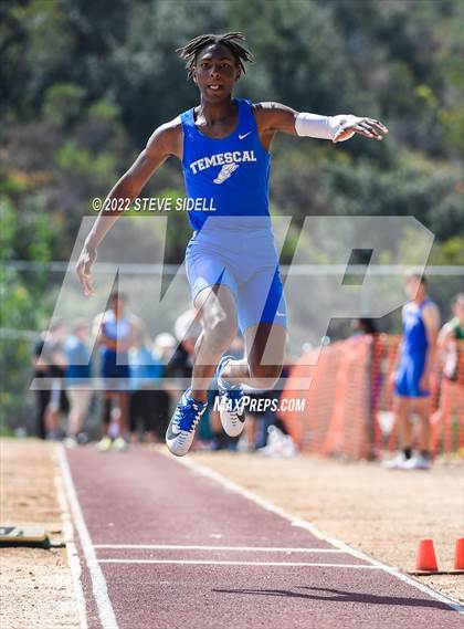 Thumbnail 2 in Elmer Runge Invitational photogallery.