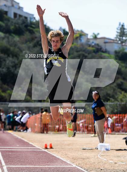 Thumbnail 2 in Elmer Runge Invitational photogallery.