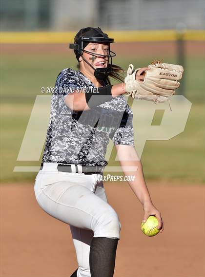 Thumbnail 3 in Folsom @ Ponderosa photogallery.