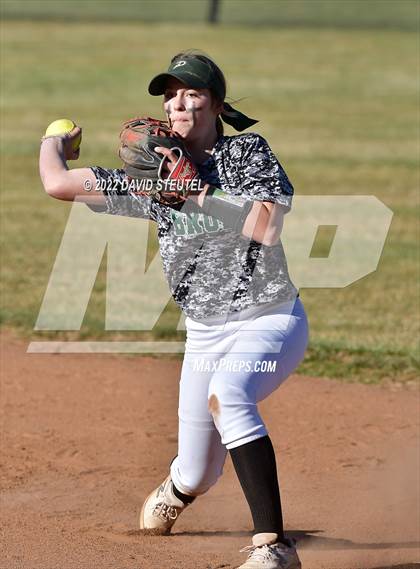Thumbnail 2 in Folsom @ Ponderosa photogallery.