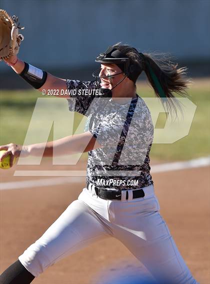 Thumbnail 1 in Folsom @ Ponderosa photogallery.