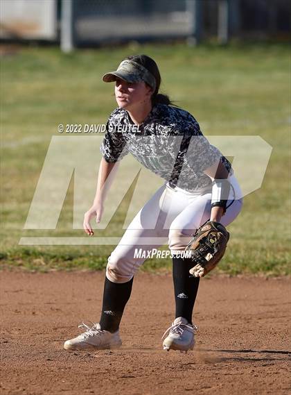 Thumbnail 2 in Folsom @ Ponderosa photogallery.