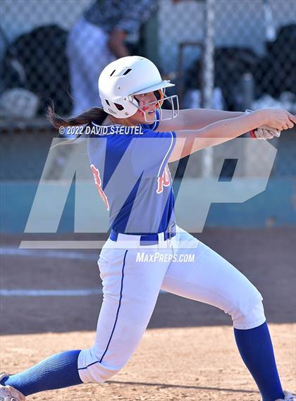 Thumbnail 1 in Folsom @ Ponderosa photogallery.