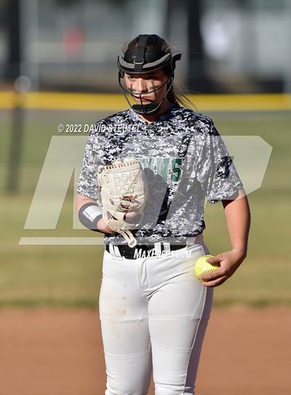 Thumbnail 1 in Folsom @ Ponderosa photogallery.