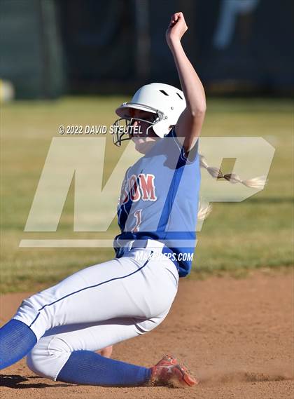Thumbnail 2 in Folsom @ Ponderosa photogallery.