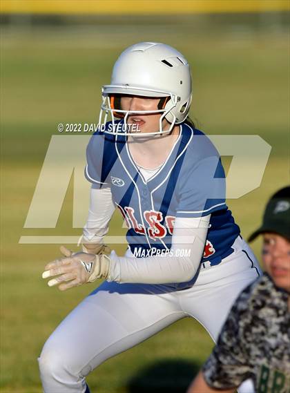 Thumbnail 1 in Folsom @ Ponderosa photogallery.
