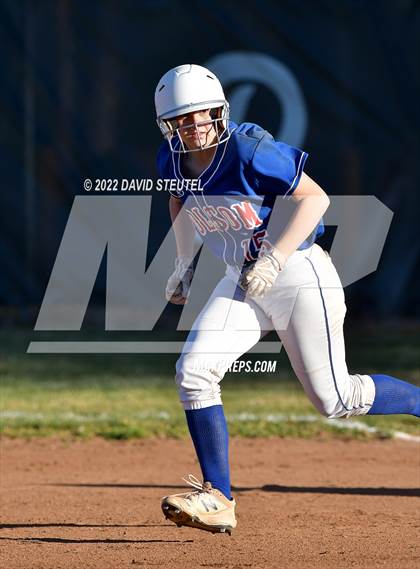Thumbnail 2 in Folsom @ Ponderosa photogallery.