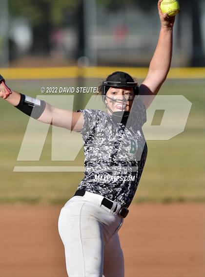 Thumbnail 1 in Folsom @ Ponderosa photogallery.