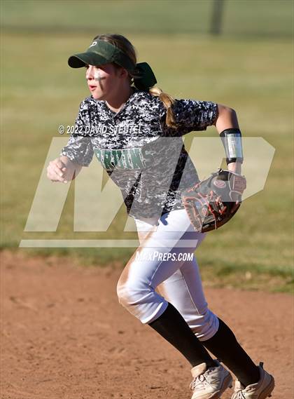 Thumbnail 1 in Folsom @ Ponderosa photogallery.