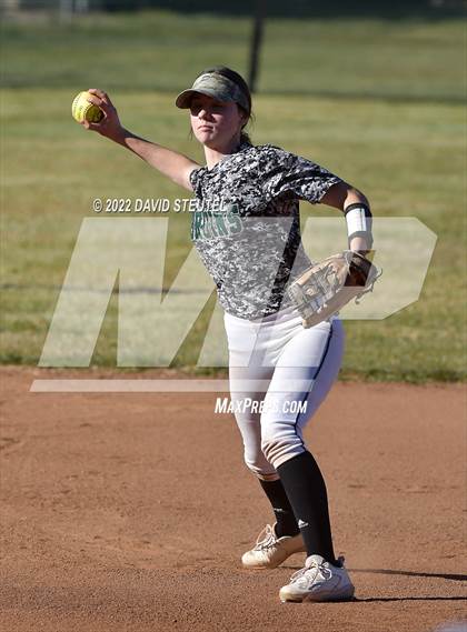 Thumbnail 3 in Folsom @ Ponderosa photogallery.