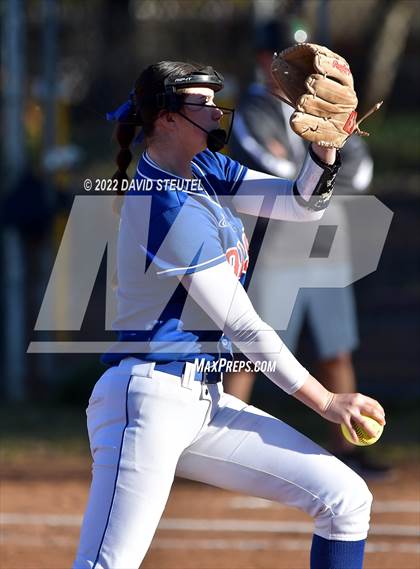 Thumbnail 2 in Folsom @ Ponderosa photogallery.
