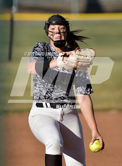 Thumbnail 3 in Folsom @ Ponderosa photogallery.