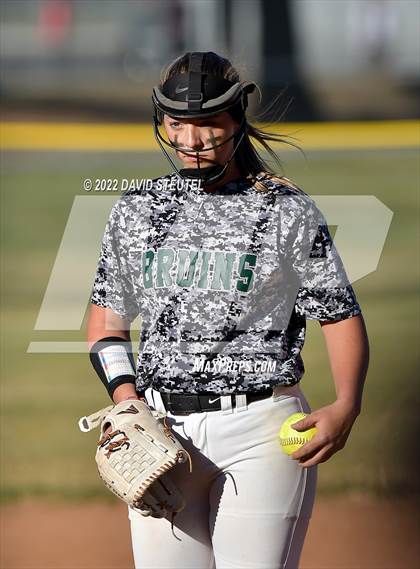 Thumbnail 2 in Folsom @ Ponderosa photogallery.