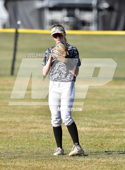 Thumbnail 1 in Folsom @ Ponderosa photogallery.