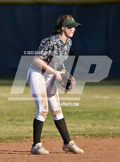 Thumbnail 1 in Folsom @ Ponderosa photogallery.