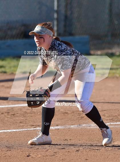 Thumbnail 3 in Folsom @ Ponderosa photogallery.