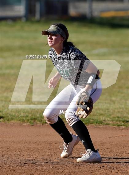 Thumbnail 1 in Folsom @ Ponderosa photogallery.