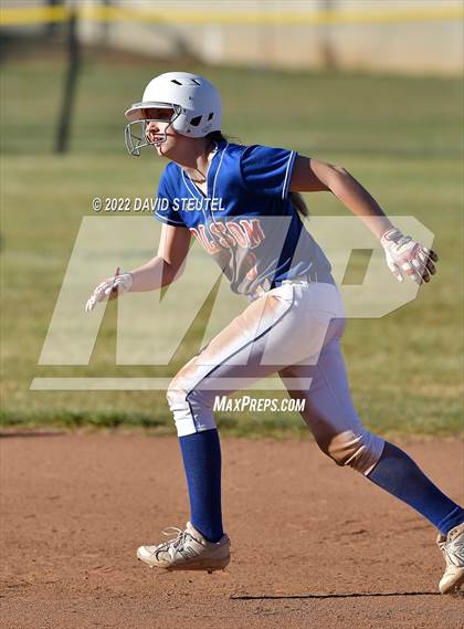 Thumbnail 3 in Folsom @ Ponderosa photogallery.