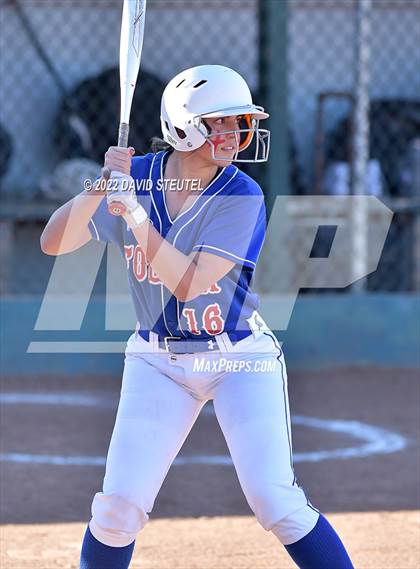 Thumbnail 2 in Folsom @ Ponderosa photogallery.
