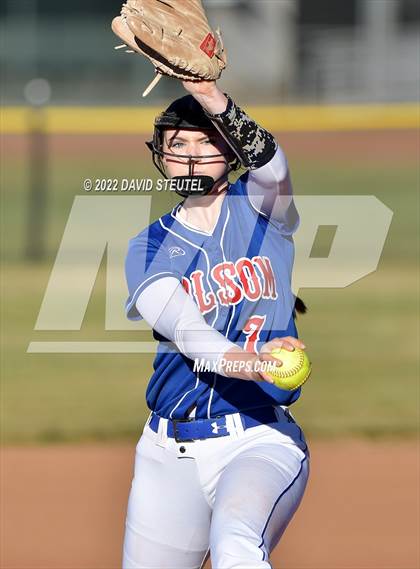 Thumbnail 2 in Folsom @ Ponderosa photogallery.