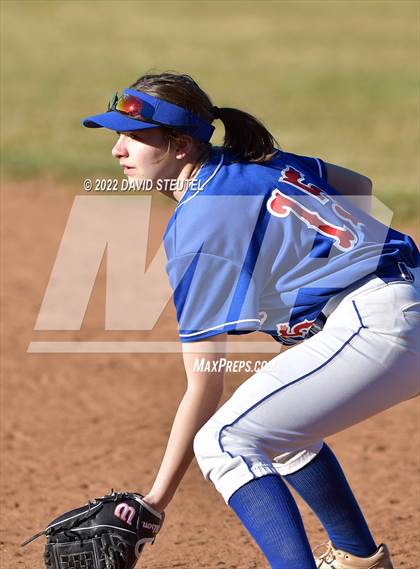 Thumbnail 1 in Folsom @ Ponderosa photogallery.