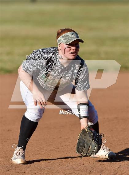 Thumbnail 1 in Folsom @ Ponderosa photogallery.