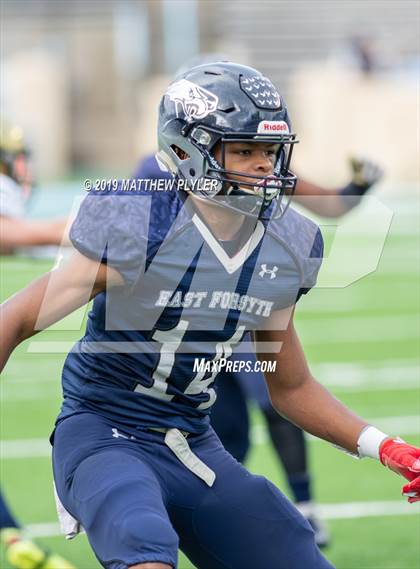 Thumbnail 3 in East Forsyth vs. Cardinal Gibbons (NCHSAA 4A Final) photogallery.