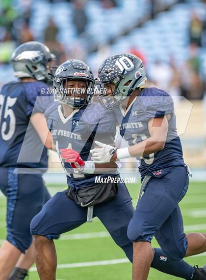 Thumbnail 3 in East Forsyth vs. Cardinal Gibbons (NCHSAA 4A Final) photogallery.