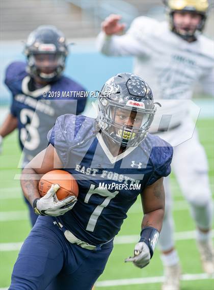 Thumbnail 1 in East Forsyth vs. Cardinal Gibbons (NCHSAA 4A Final) photogallery.