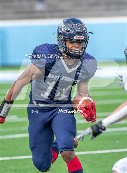 Thumbnail 2 in East Forsyth vs. Cardinal Gibbons (NCHSAA 4A Final) photogallery.
