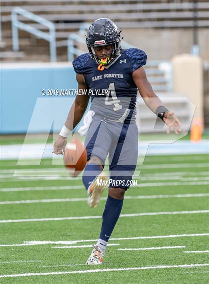 Thumbnail 1 in East Forsyth vs. Cardinal Gibbons (NCHSAA 4A Final) photogallery.