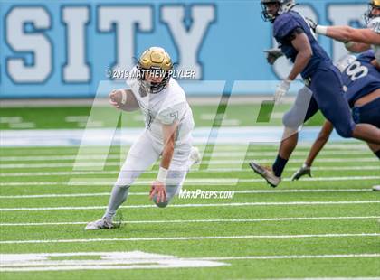 Thumbnail 3 in East Forsyth vs. Cardinal Gibbons (NCHSAA 4A Final) photogallery.