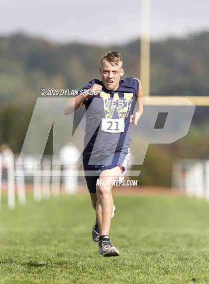 Thumbnail 2 in Pikeview XC Meet photogallery.