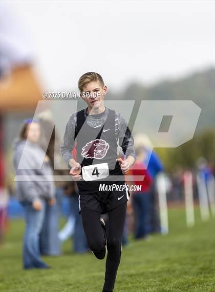 Thumbnail 2 in Pikeview XC Meet photogallery.