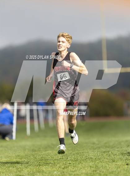 Thumbnail 2 in Pikeview XC Meet photogallery.