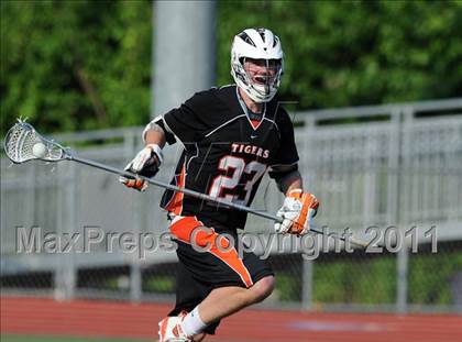 Thumbnail 3 in Ridgefield vs. Staples (CIAC Class L Semifinal) photogallery.