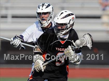 Thumbnail 3 in Ridgefield vs. Staples (CIAC Class L Semifinal) photogallery.