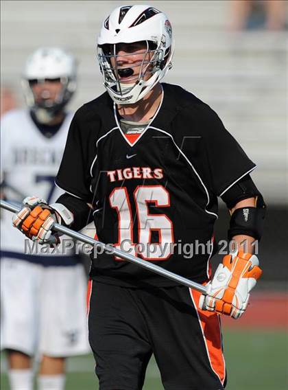 Thumbnail 3 in Ridgefield vs. Staples (CIAC Class L Semifinal) photogallery.