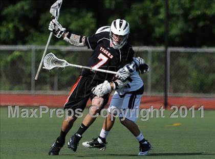 Thumbnail 3 in Ridgefield vs. Staples (CIAC Class L Semifinal) photogallery.