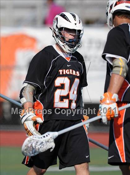 Thumbnail 1 in Ridgefield vs. Staples (CIAC Class L Semifinal) photogallery.